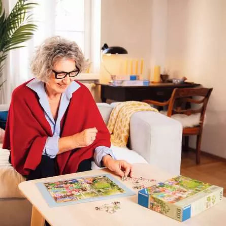 Gardening 100 Piece Jigsaw Puzzle