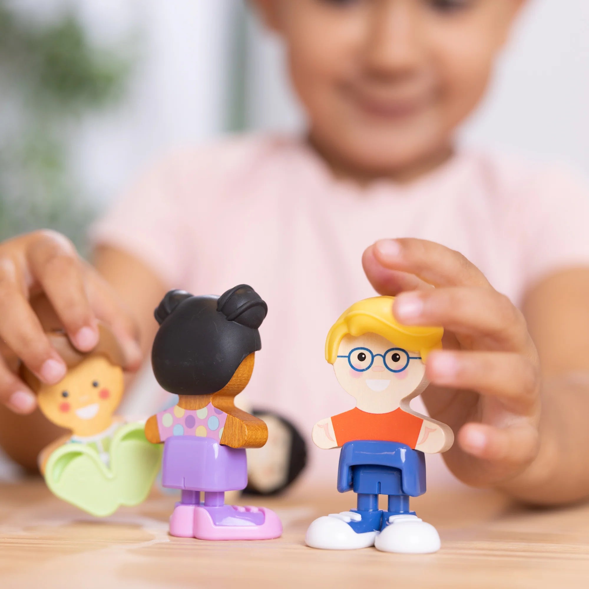 Melissa & Doug Wooden Cheery Lane Figure 4 Pack