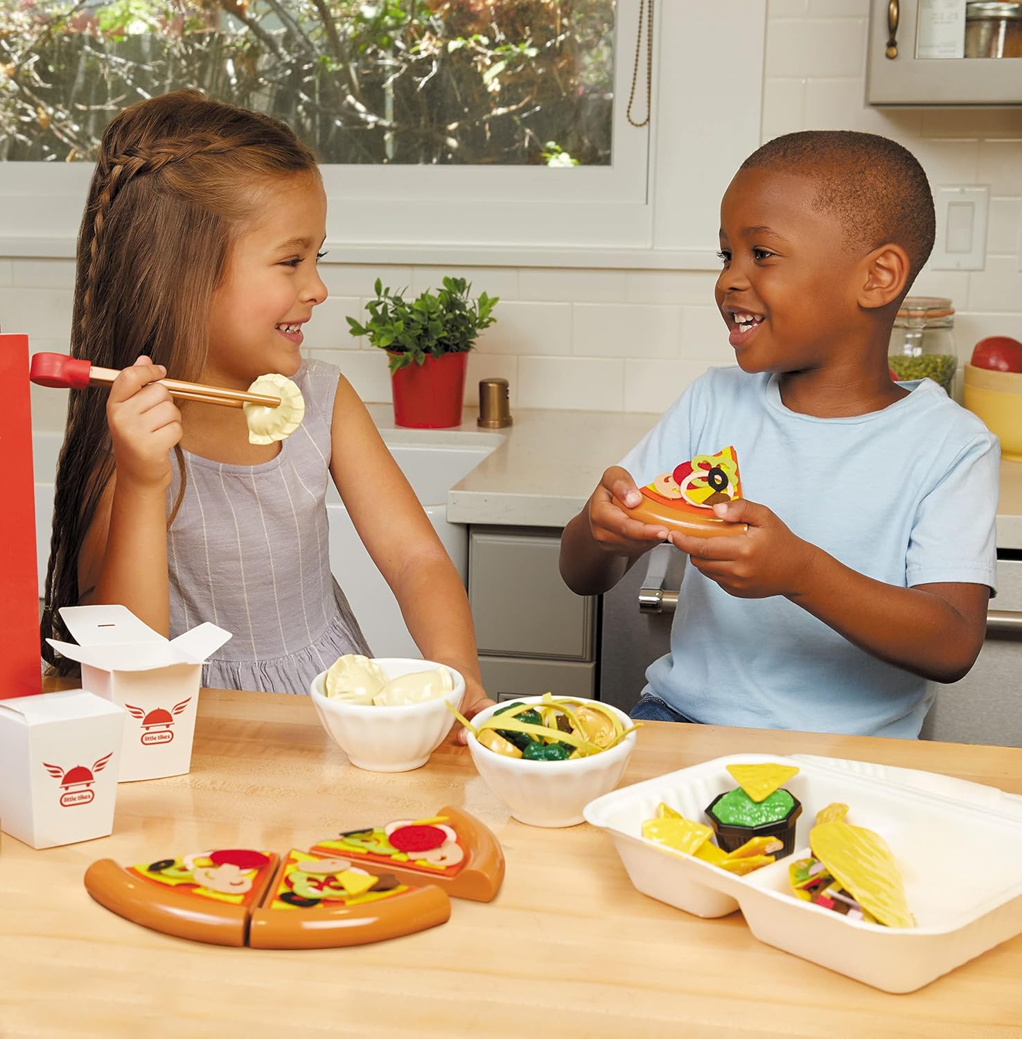 Little Tikes First Food Delivery Set