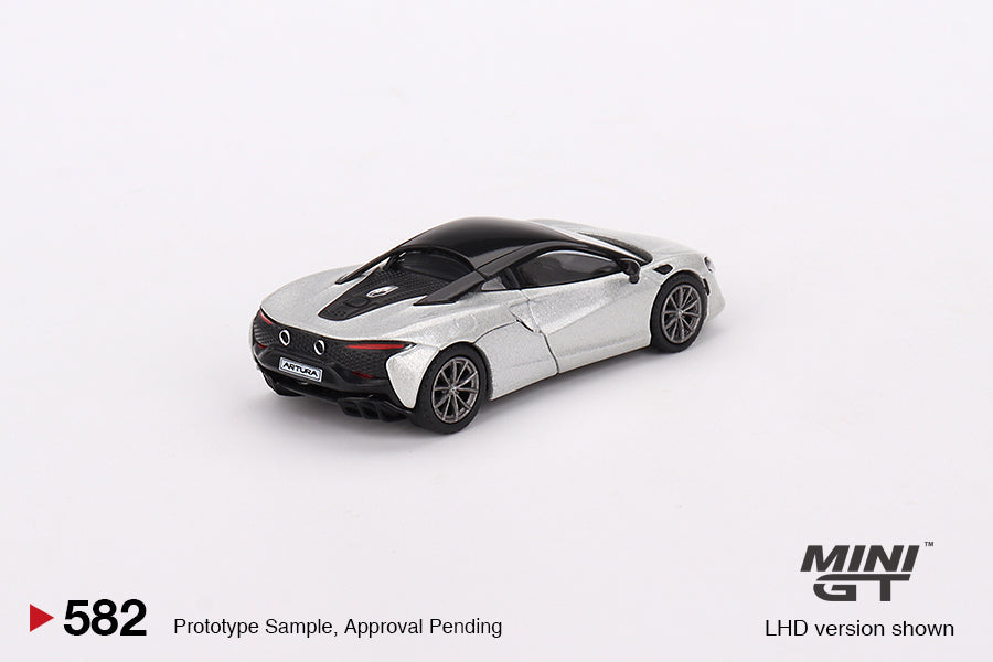 Mini GT McLaren Artura Ice Silver 1:64 Die Cast