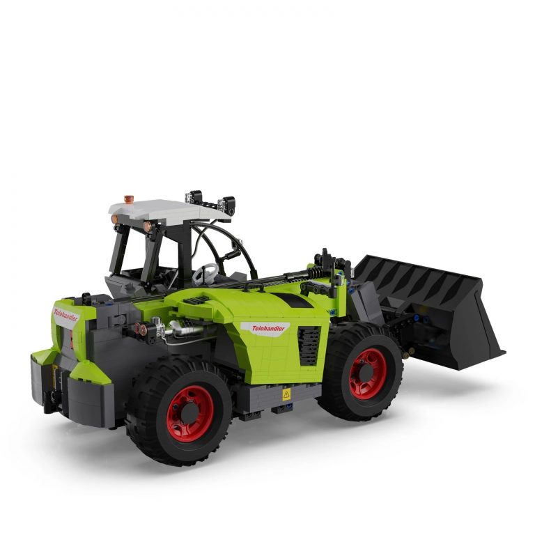 Cada Multi Functional Radio Controlled Farm Loader 1675 Piece Construction Set