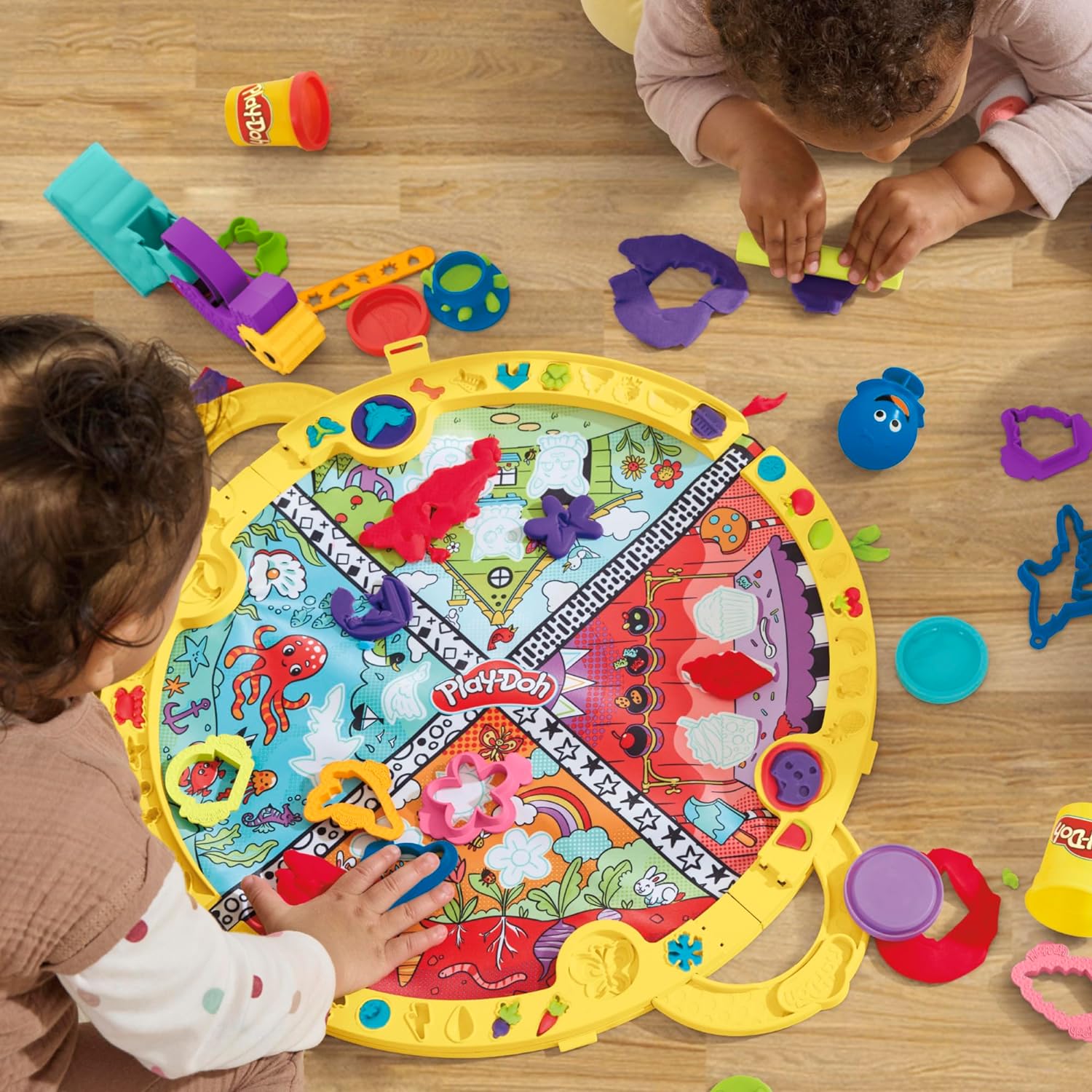 Play-Doh Starters: Fold N Go Playmat