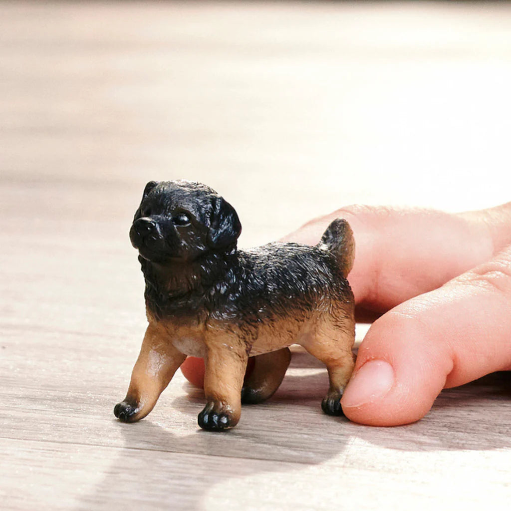 Schleich German shepherd