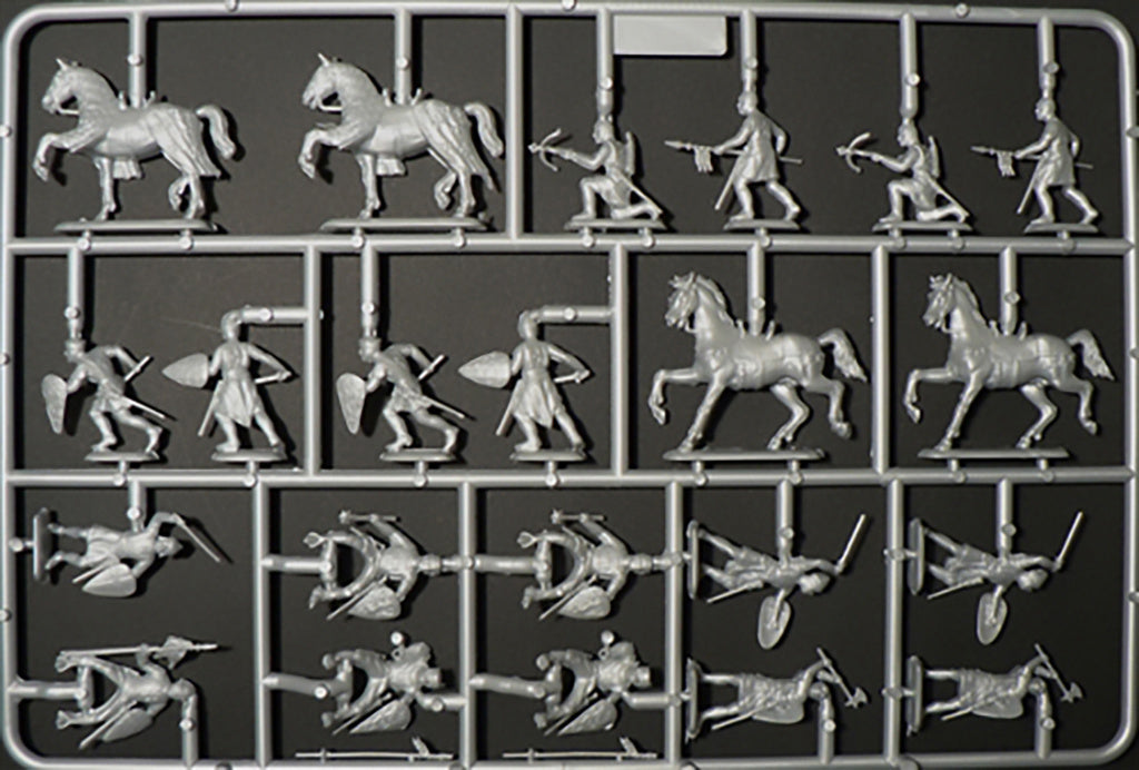 Italeri Crusaders Figure Set 1:72 Scale Model Figures