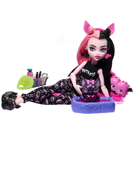 Monster High Creepover Party Draculaura Doll