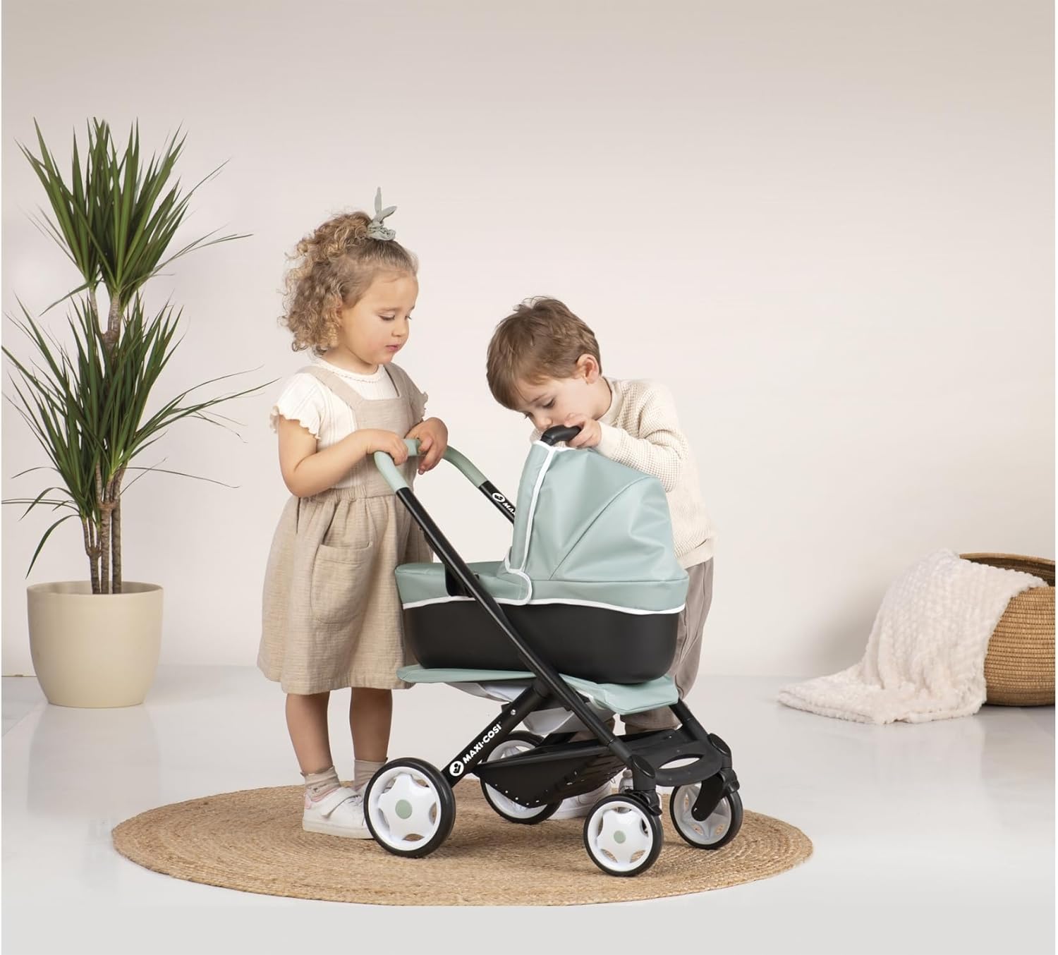 Maxi-Cosi Childs Pram & Pushchair Combi