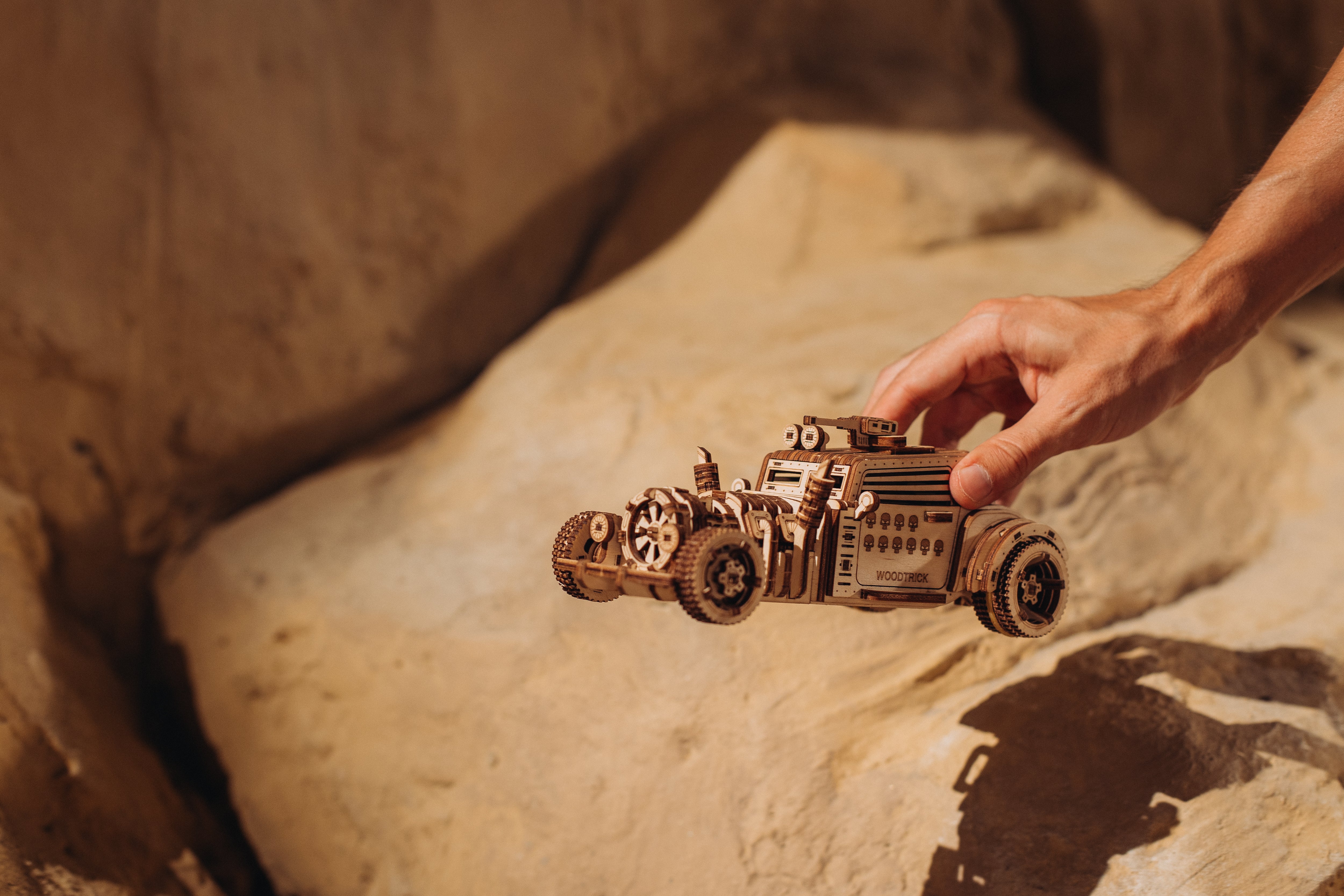 Wood Trick Apocalyptic Car 3D Set