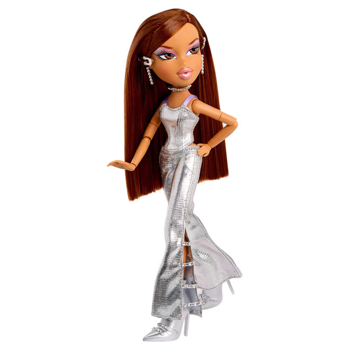 Bratz Charmz Doll - Yasmin