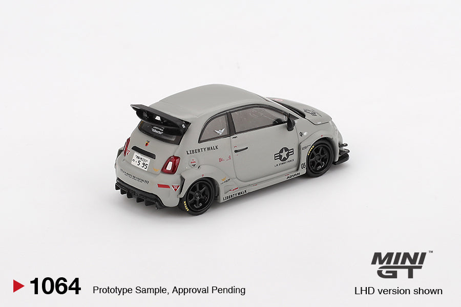 Mini GT Abarth 595 LB-WORKS x Abas Works Fighters