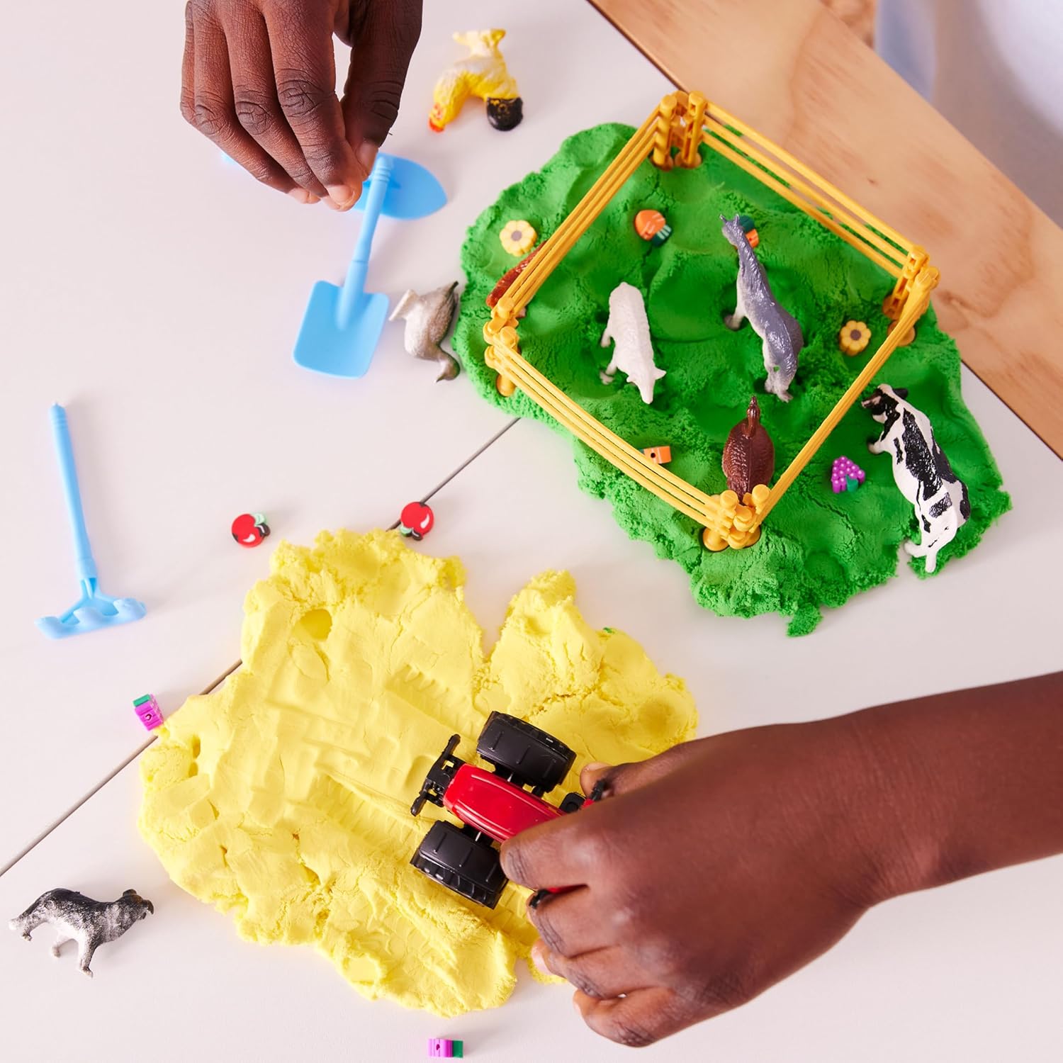 Stretchy Cloud Clay Farm Sensory Pack
