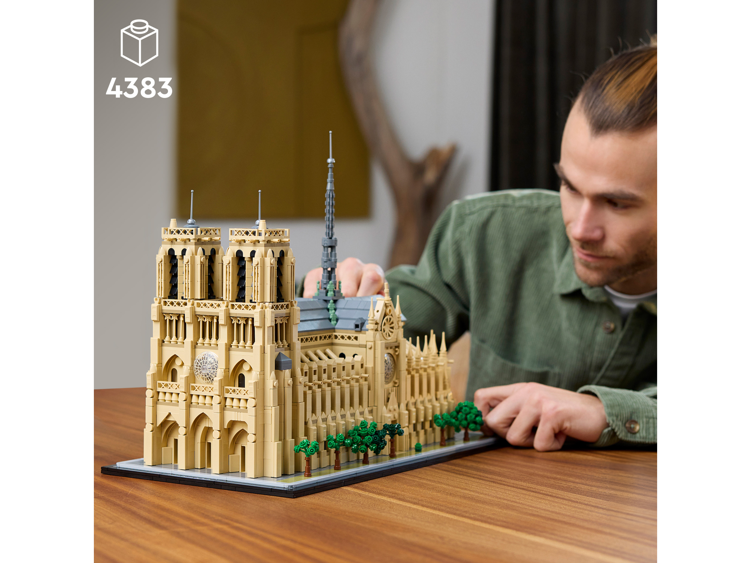 Lego 21061 Notre-Dame de Paris