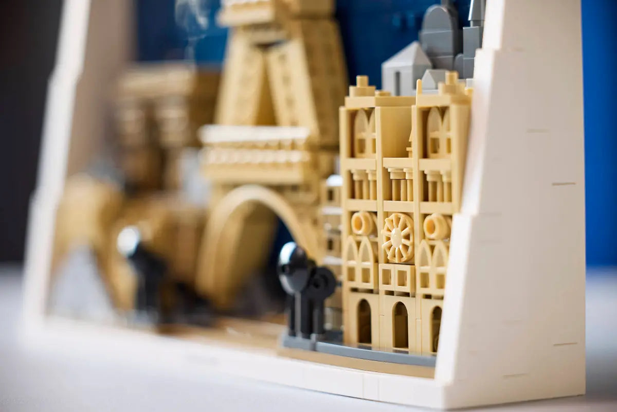 Lego 21064 Paris – City of Love
