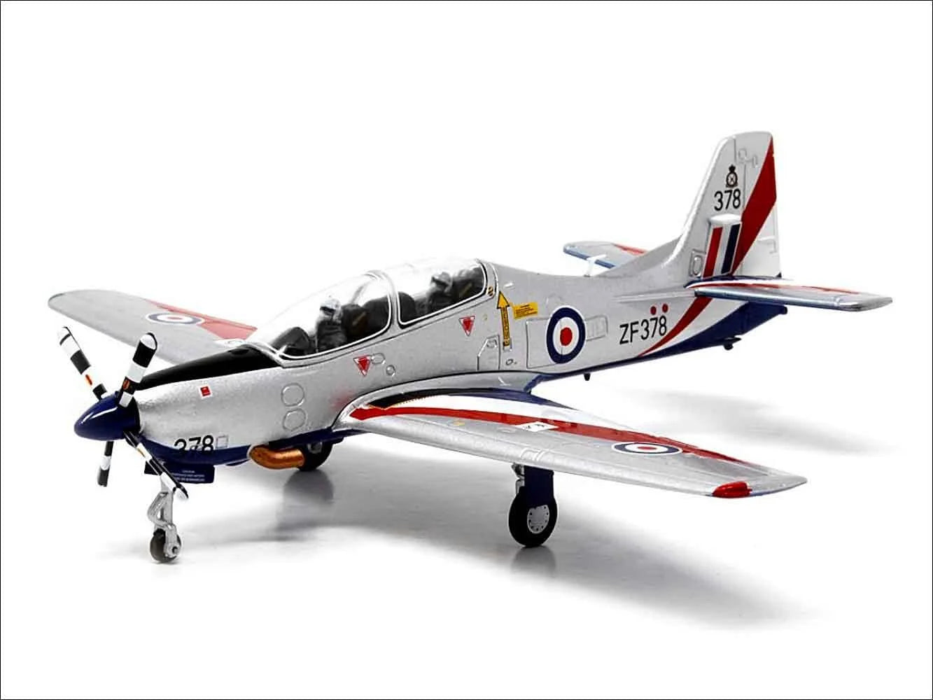 Short Tucano T1 RAF Display Team 1:72 Scale Model