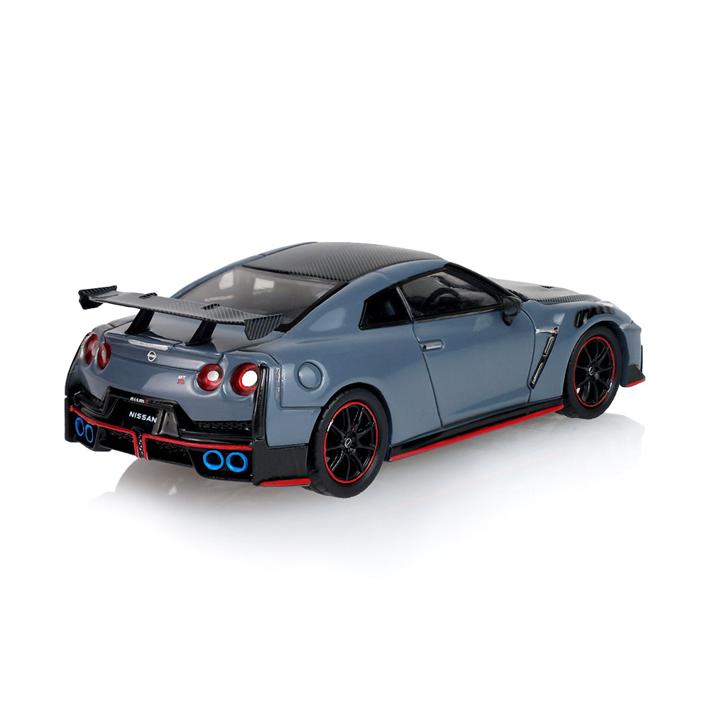 Greenlight Tokyo Torque 2004 Nissan GTR Nismo 1:64 Scale Die Cast