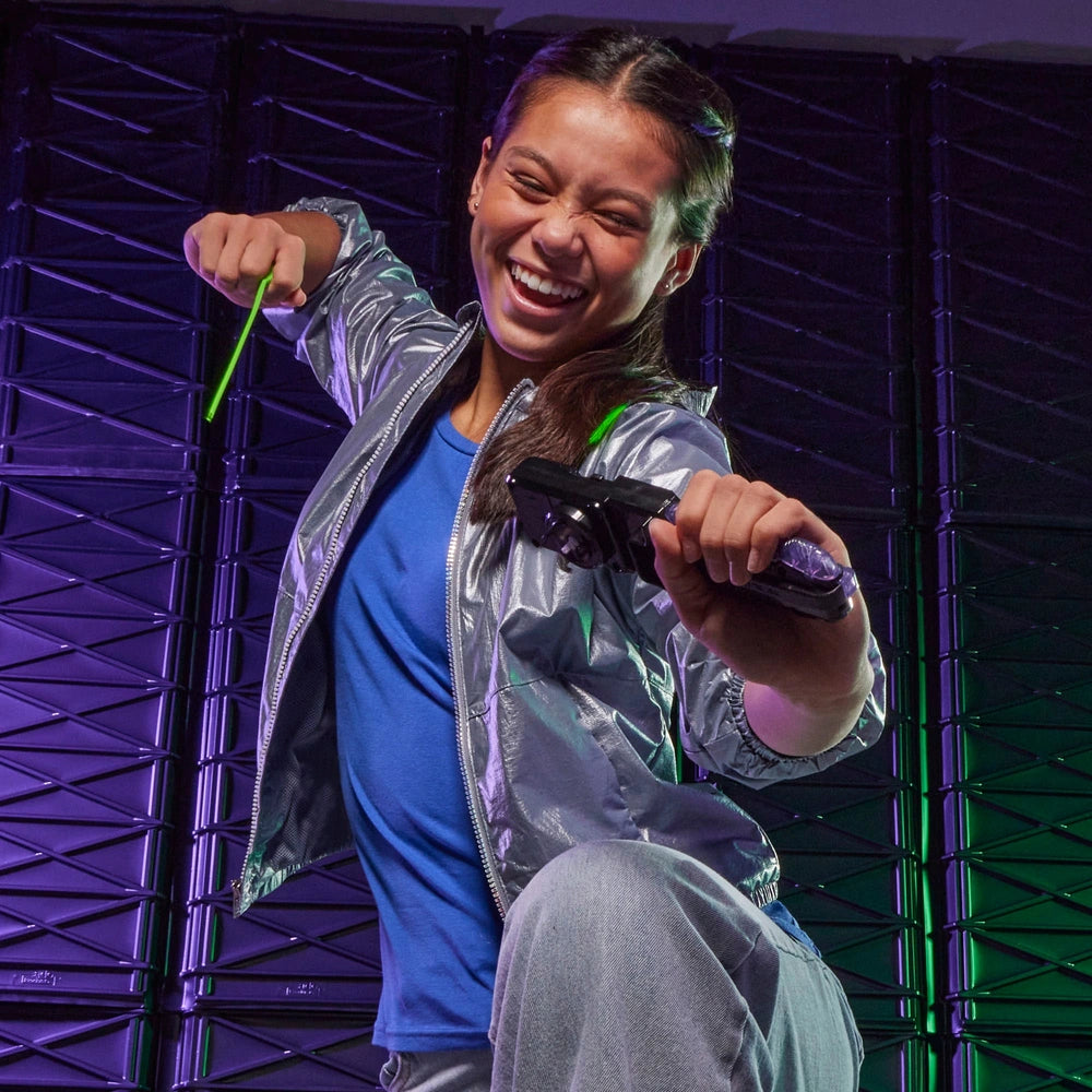 Beyblade X - Saber Samurai Victory Grip Launcher Set