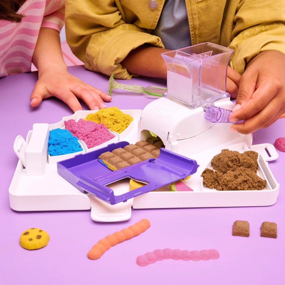 Kinetic Sand Sweet Station Playset