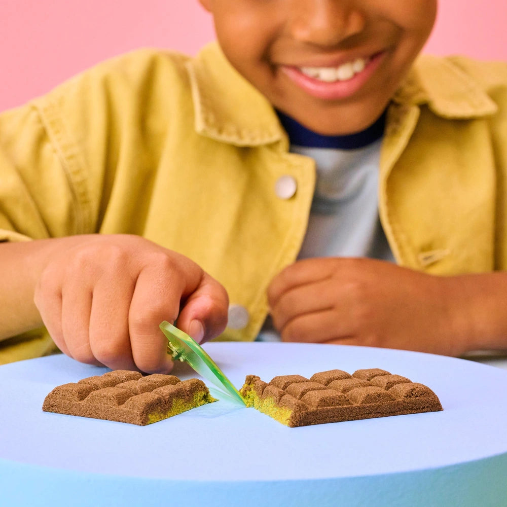 Kinetic Sand Sweet Station Playset