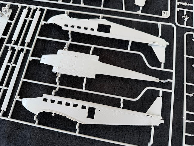 Airfix Junkers Ju-52/3mg4e 1:72 Scale Model Kit