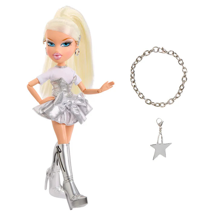 Bratz Charmz Doll - Cloe