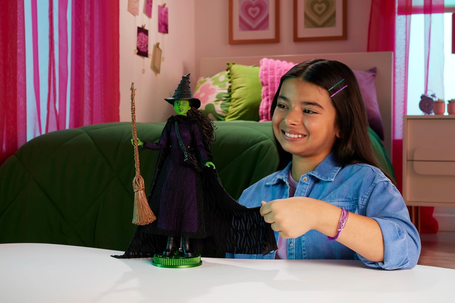 Wicked Deluxe Elphaba Fashion Doll