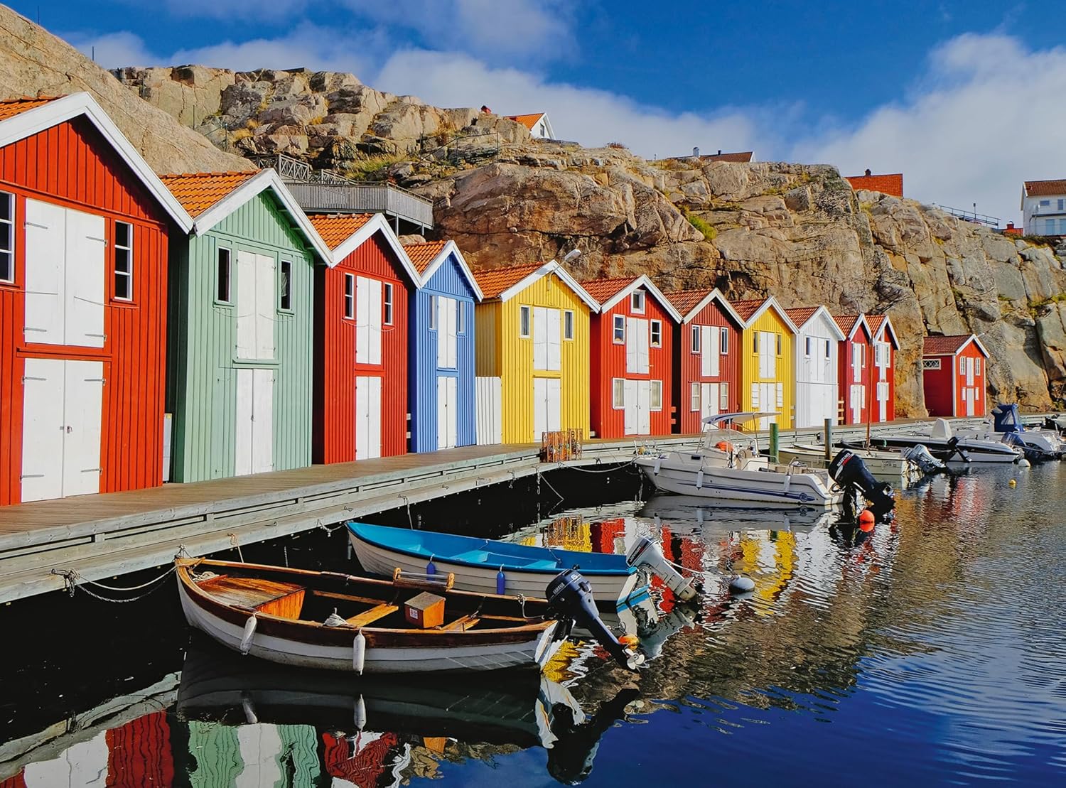 Colorful Houses in Sweden 100 XL Piece Jigsaw