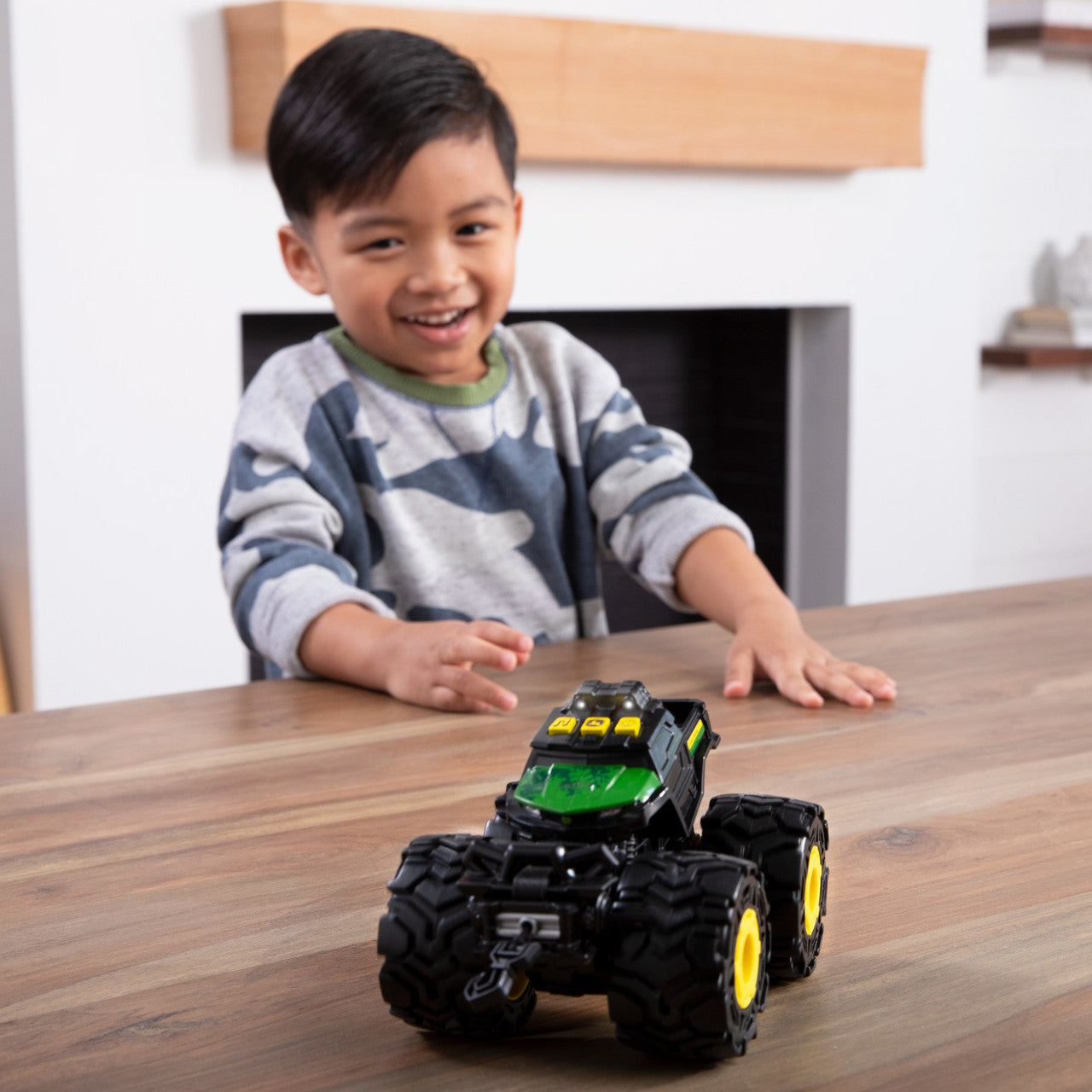 John Deere Kids Monster Treads