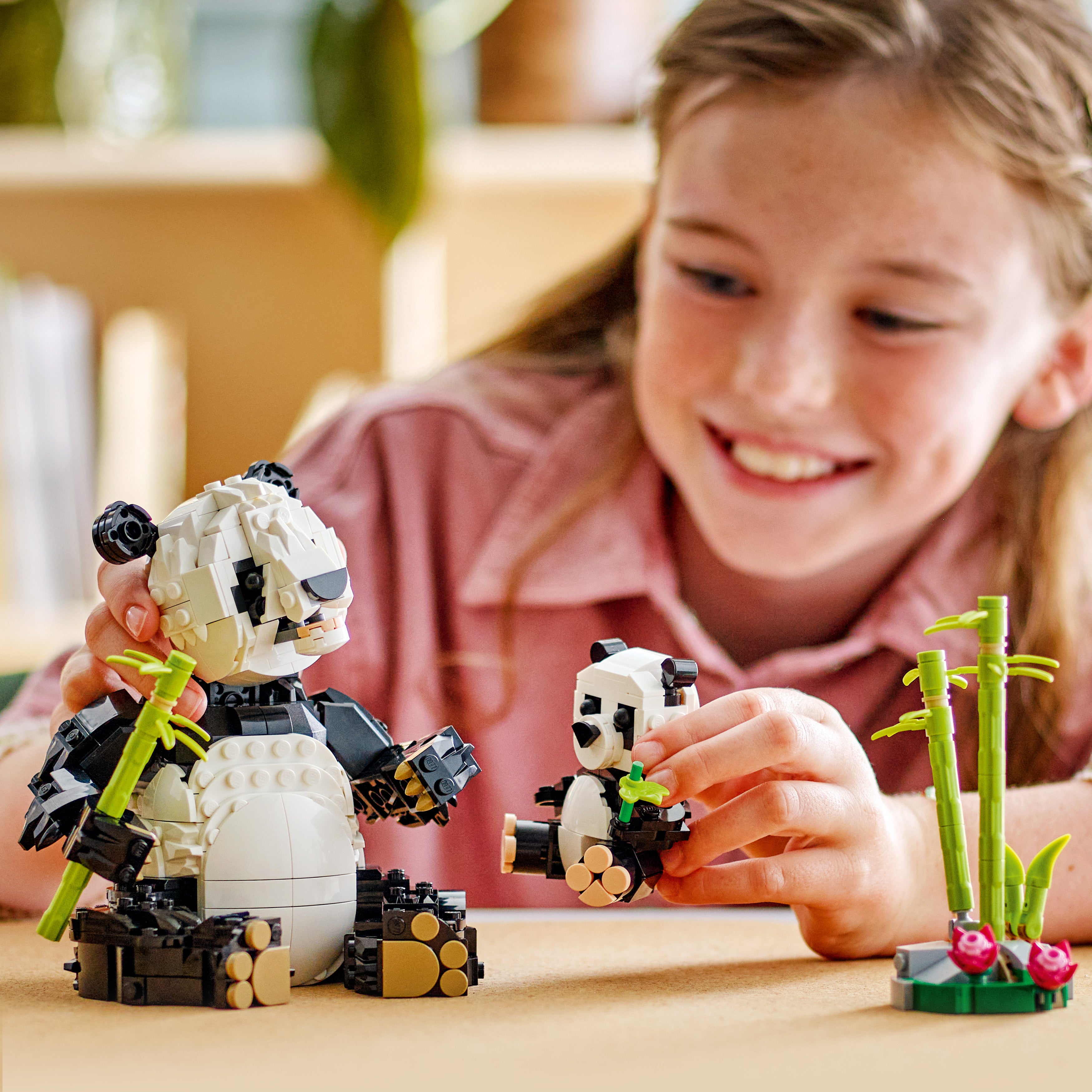 LEGO Creator 31165 3-in-1 Wild Animals: Panda Family Set