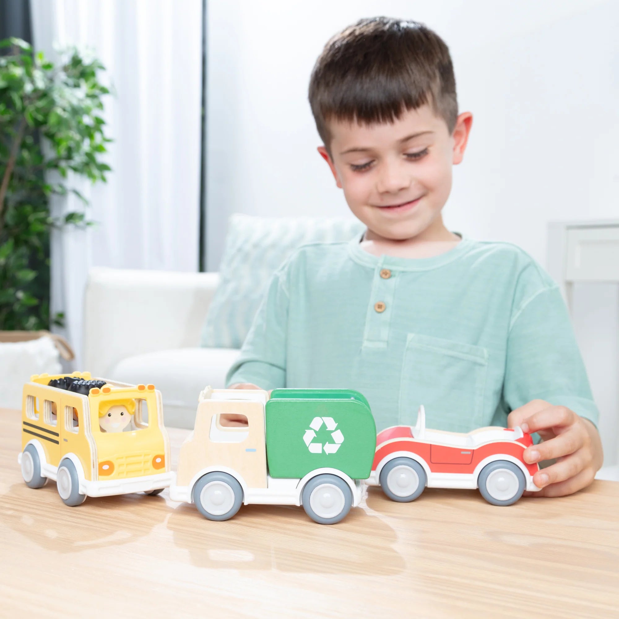 Melissa & Doug Wooden Cheery Lane Vehicle Playset