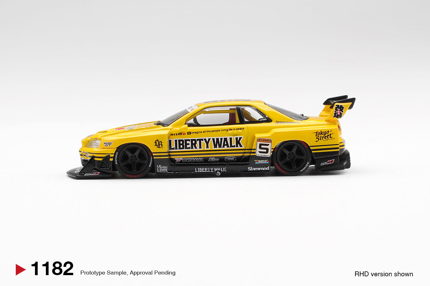 Mini GT Nissan LB-ER34 Super Silhouette SKYLINE Sport Yellow 1:64 Scale