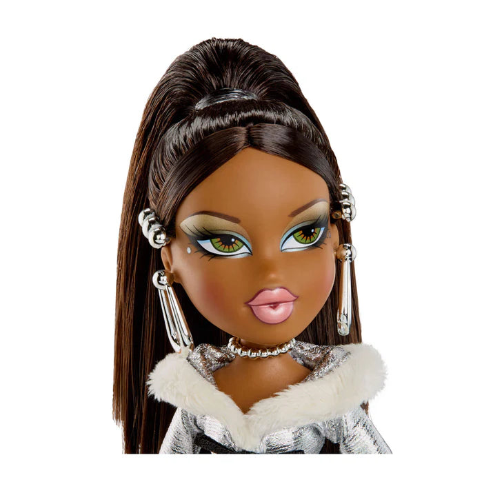Bratz Charmz Doll - Sasha