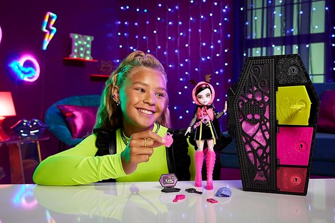 Monster High Neon Frights Draculaura Fashion Doll