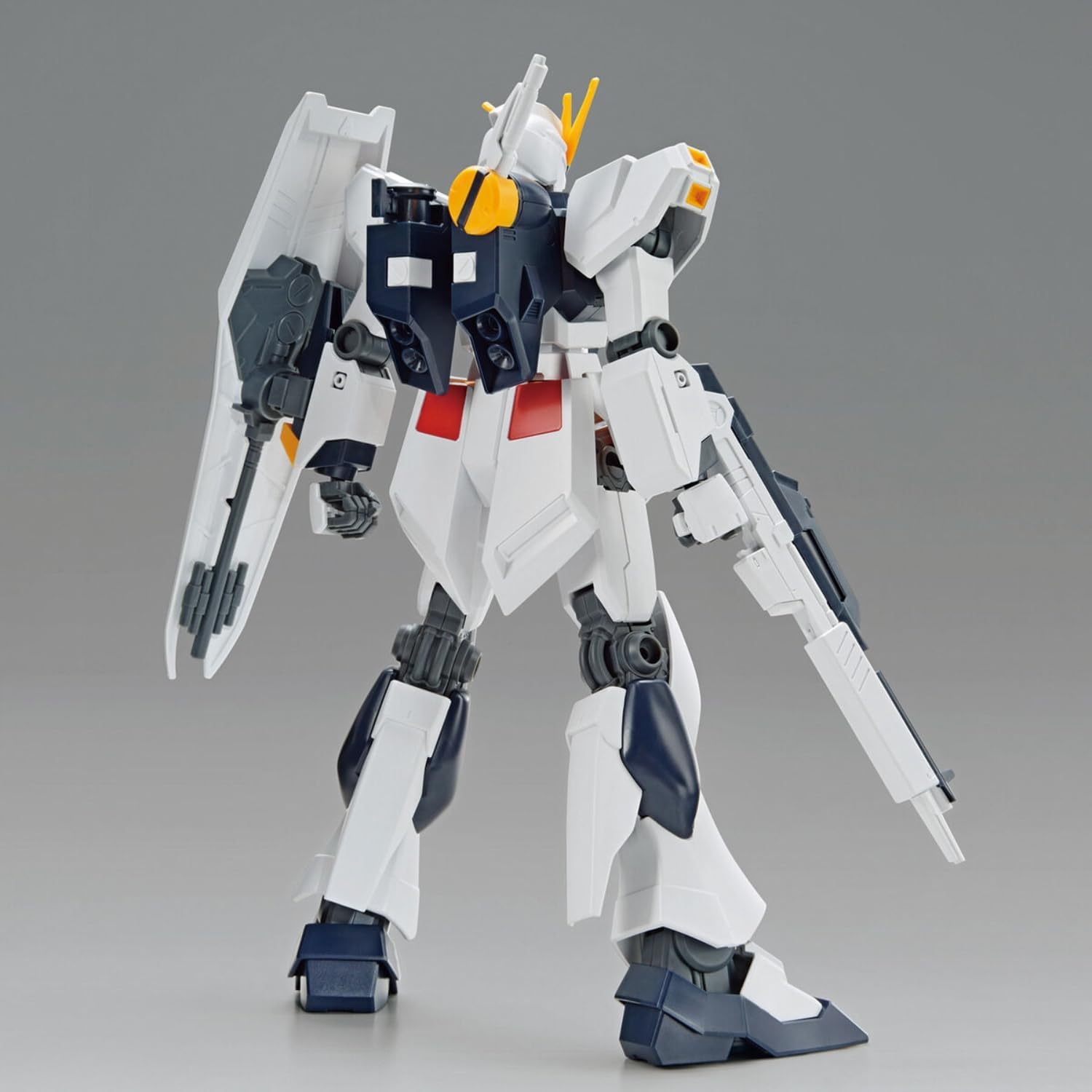 GUNDAM - EG 1/144 v Gundam - Model Kit
