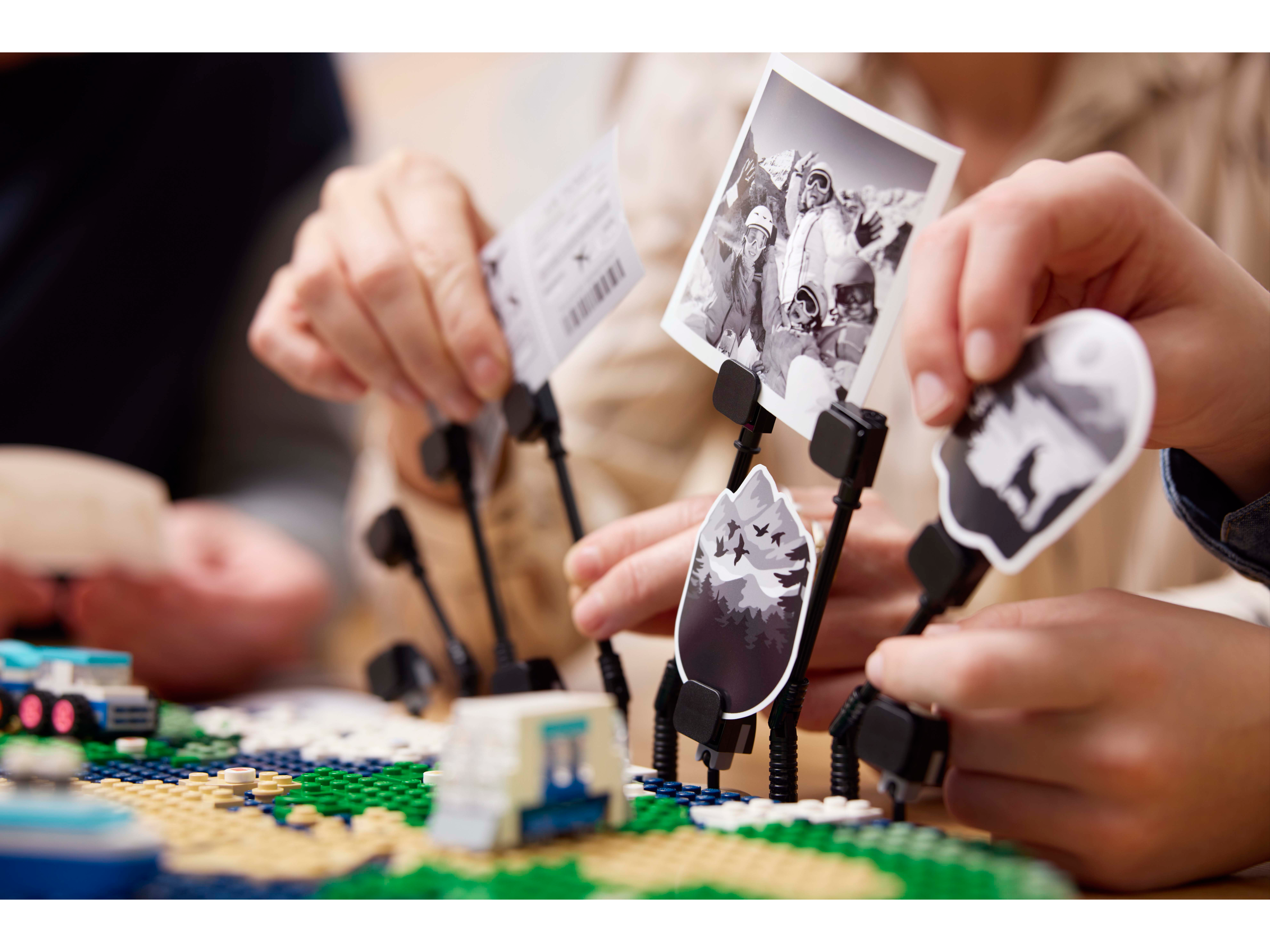 Lego 41838 Travel Moments Set