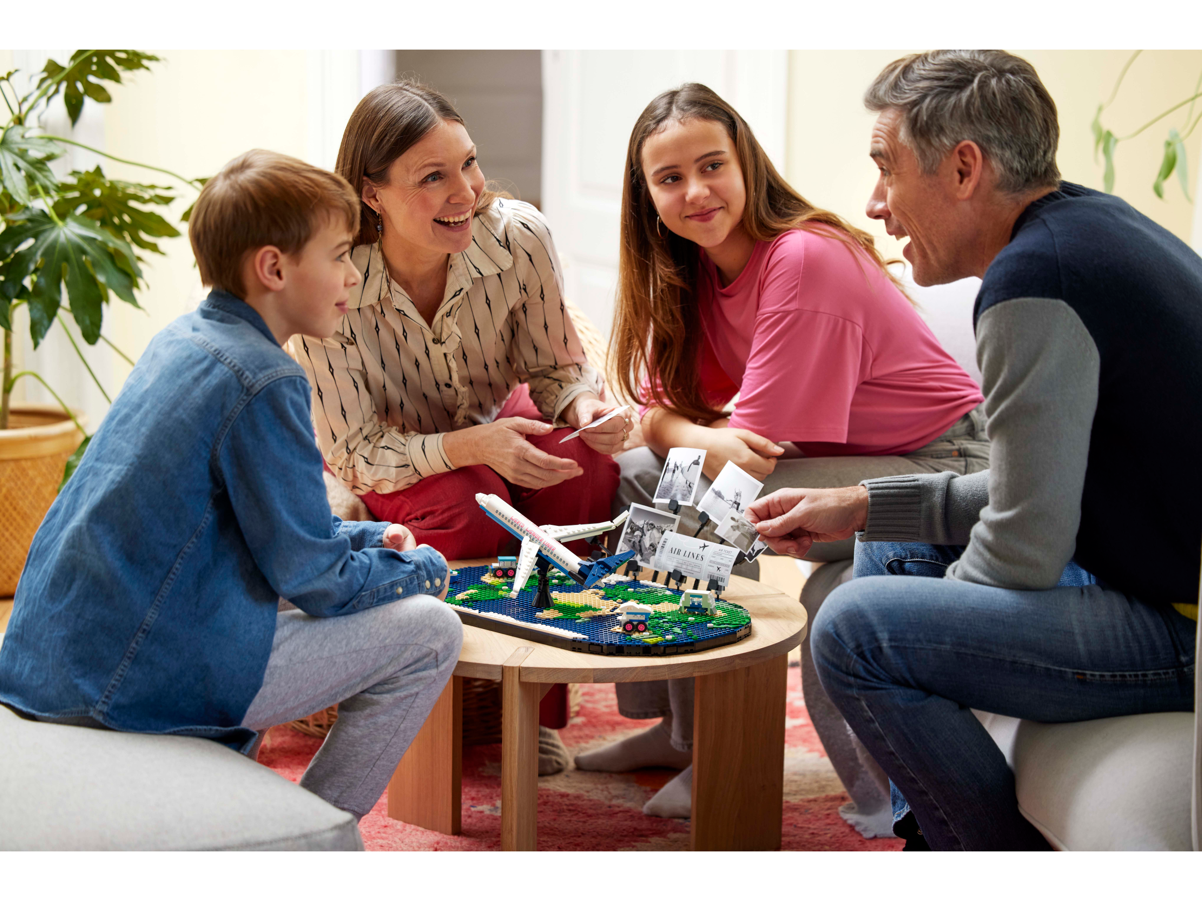 Lego 41838 Travel Moments Set