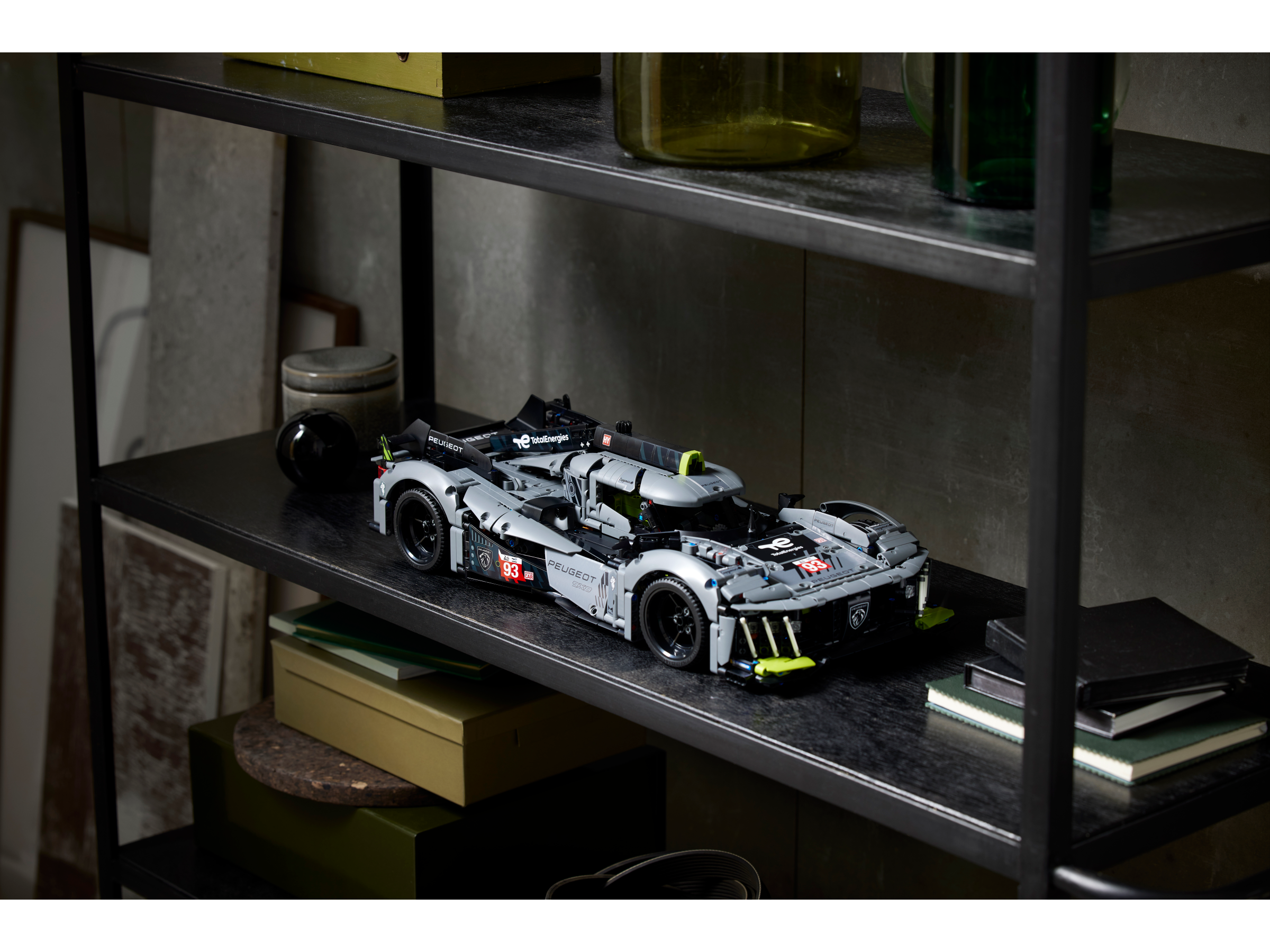 Lego 42156 Technic Peugeot 9x8H Le Mans Hybrid