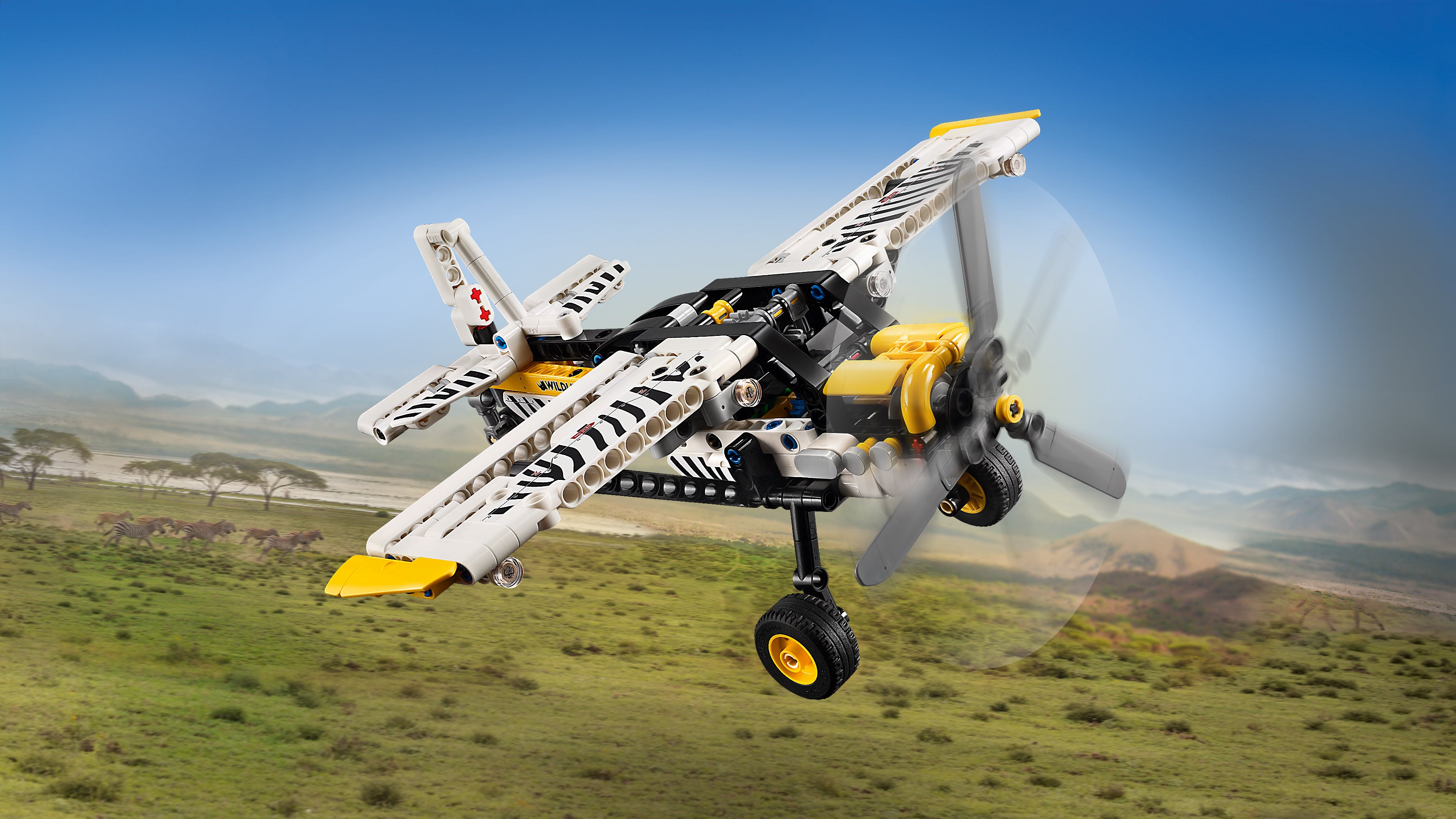 LEGO Technic 42198 Bush Plane