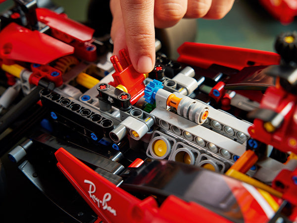 Lego 42207 Ferrari SF-24 F1 Car