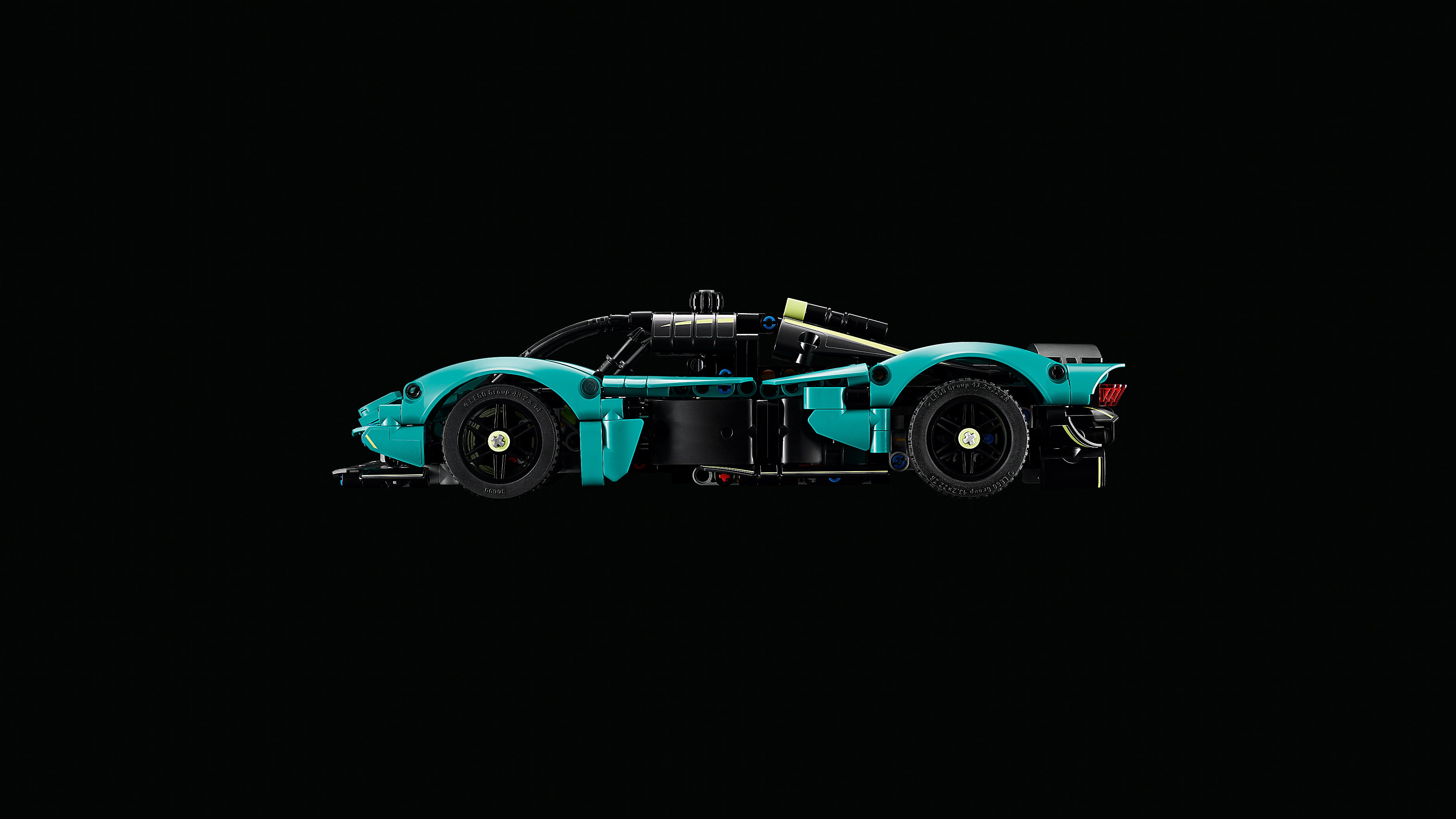 Lego 42208 Aston Martin Valkyrie