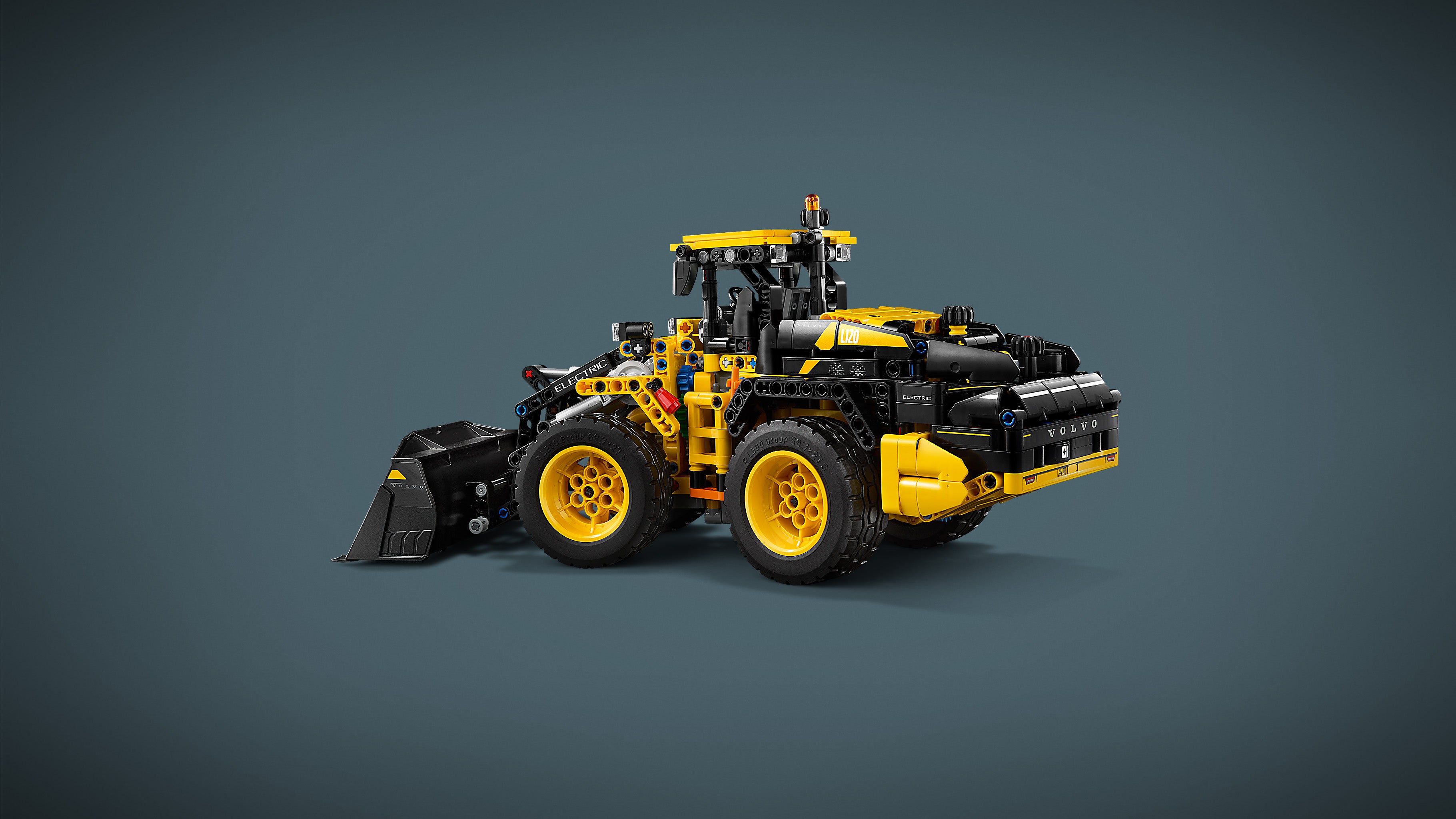 Lego 42209 Volvo L120 Electric Wheel Loader