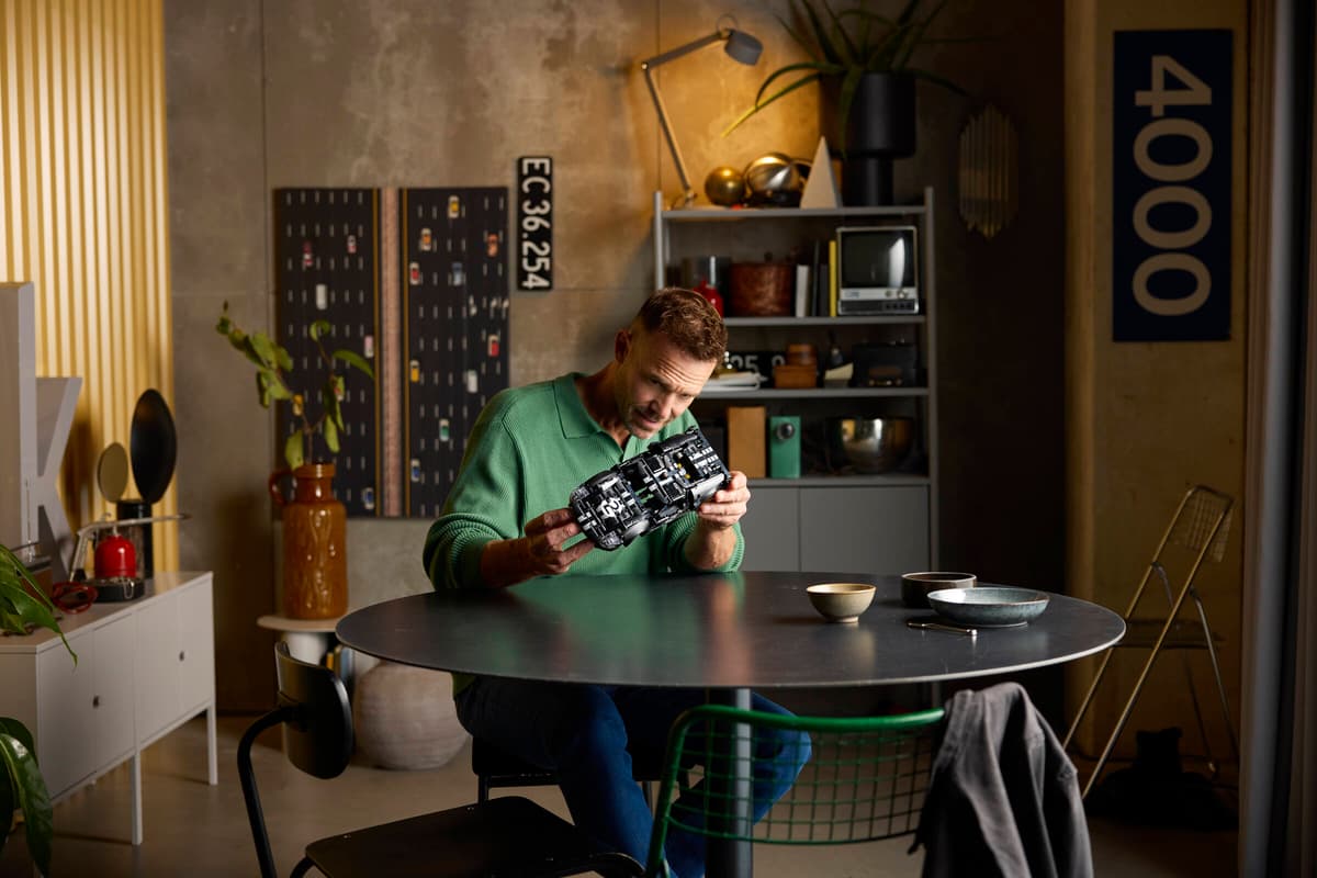 Lego 42223 1966 Ford GT40 MKII Race Car