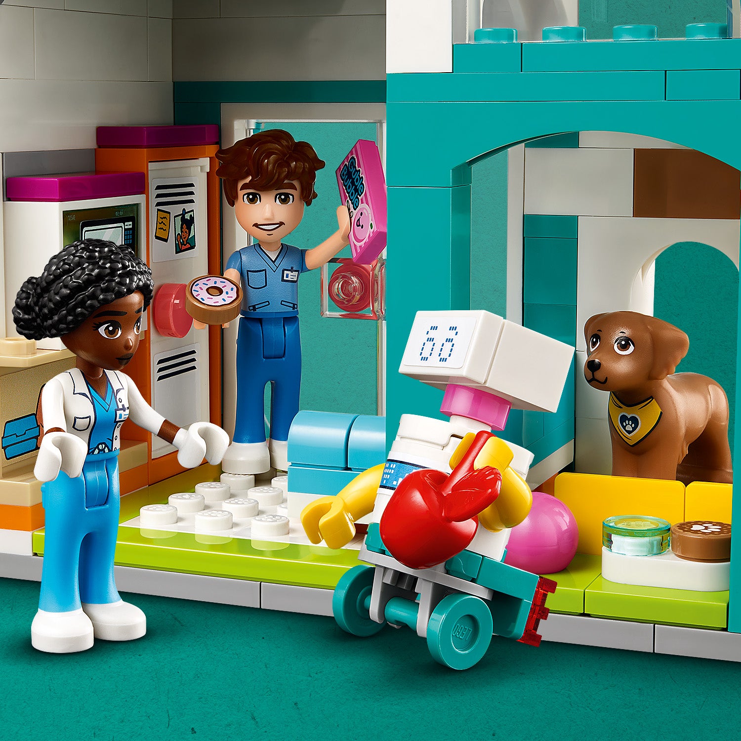 Lego 42621 Heartlake City Hospital