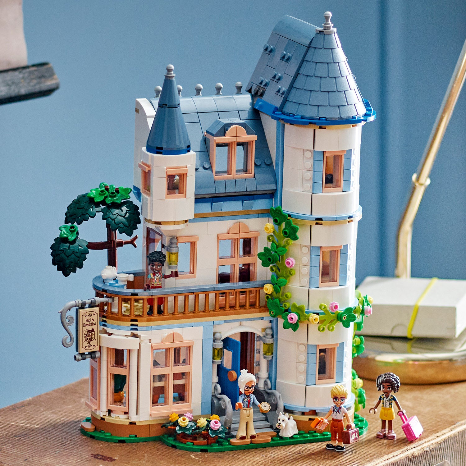 Lego 42638 Castle Bed and Breakfast