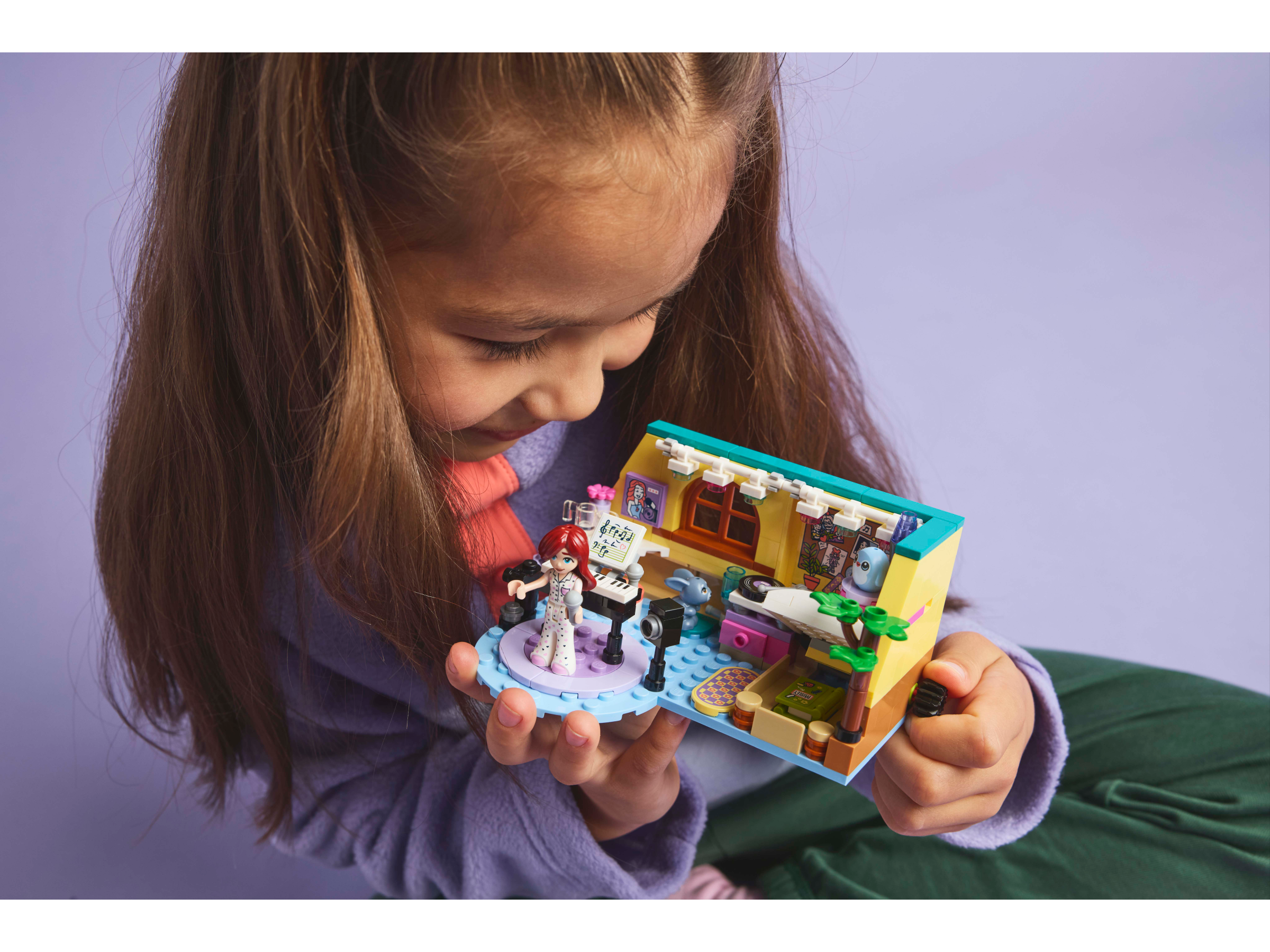 LEGO Friends 42647 Paisleys Room