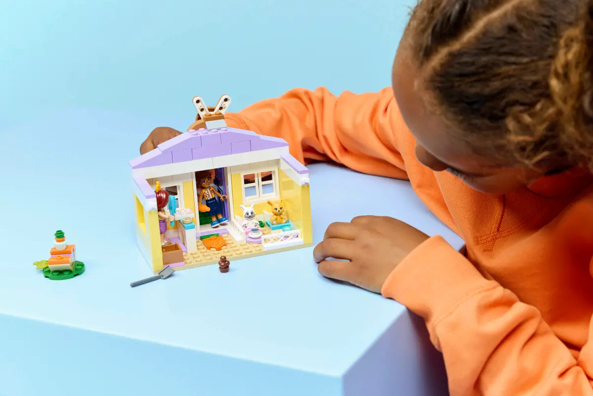 Lego 42679 Heartlake City Bunny Hotel