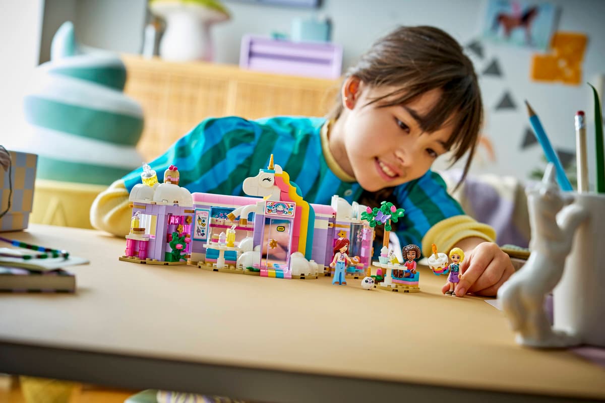 Lego 42684 Unicorn Dream Café