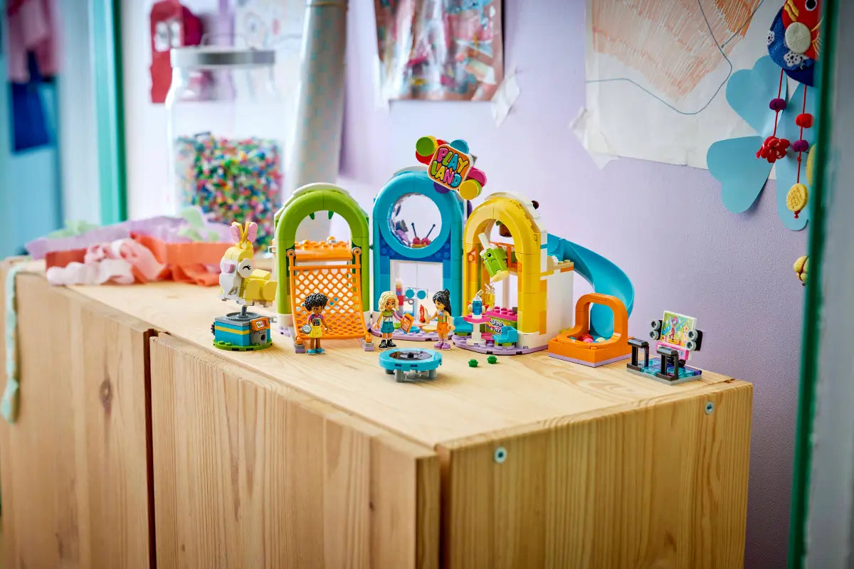 Lego 42686 Fun Indoor Playground