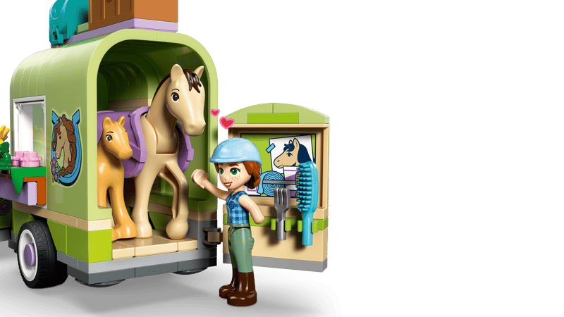 Lego 42695 Horse & Baby Foal Trailer