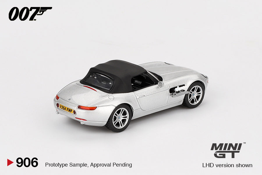 Mini GT BMW z8 007 The World is not Enough 1:64 Scale