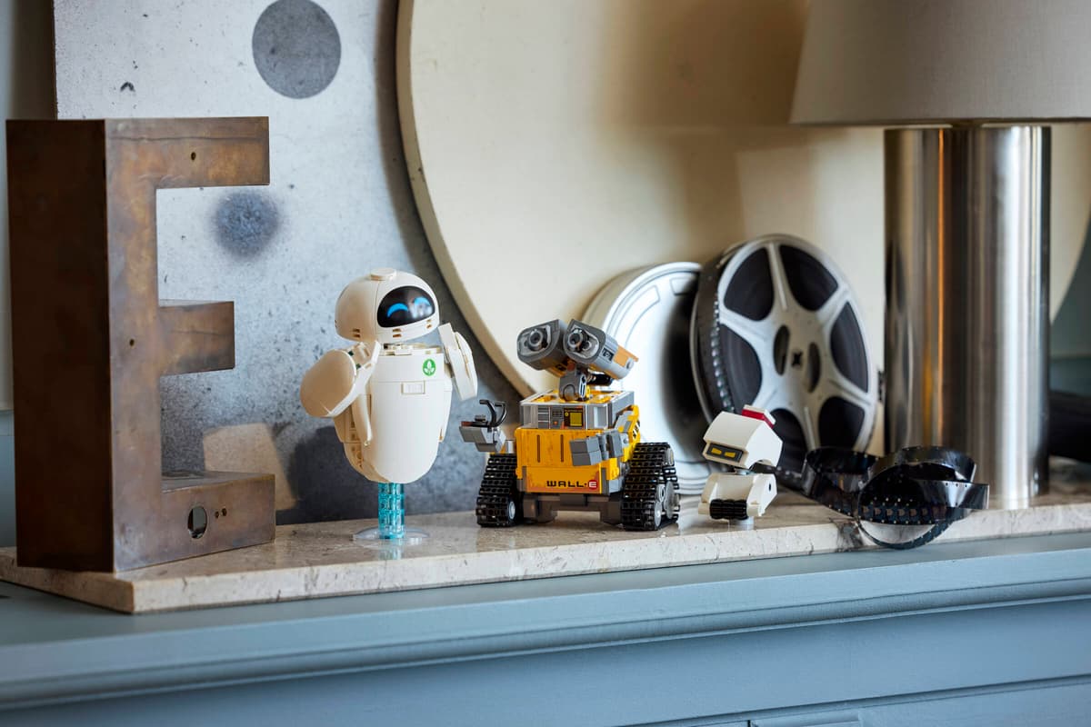 Lego43279 Lego WALL-E and EVE