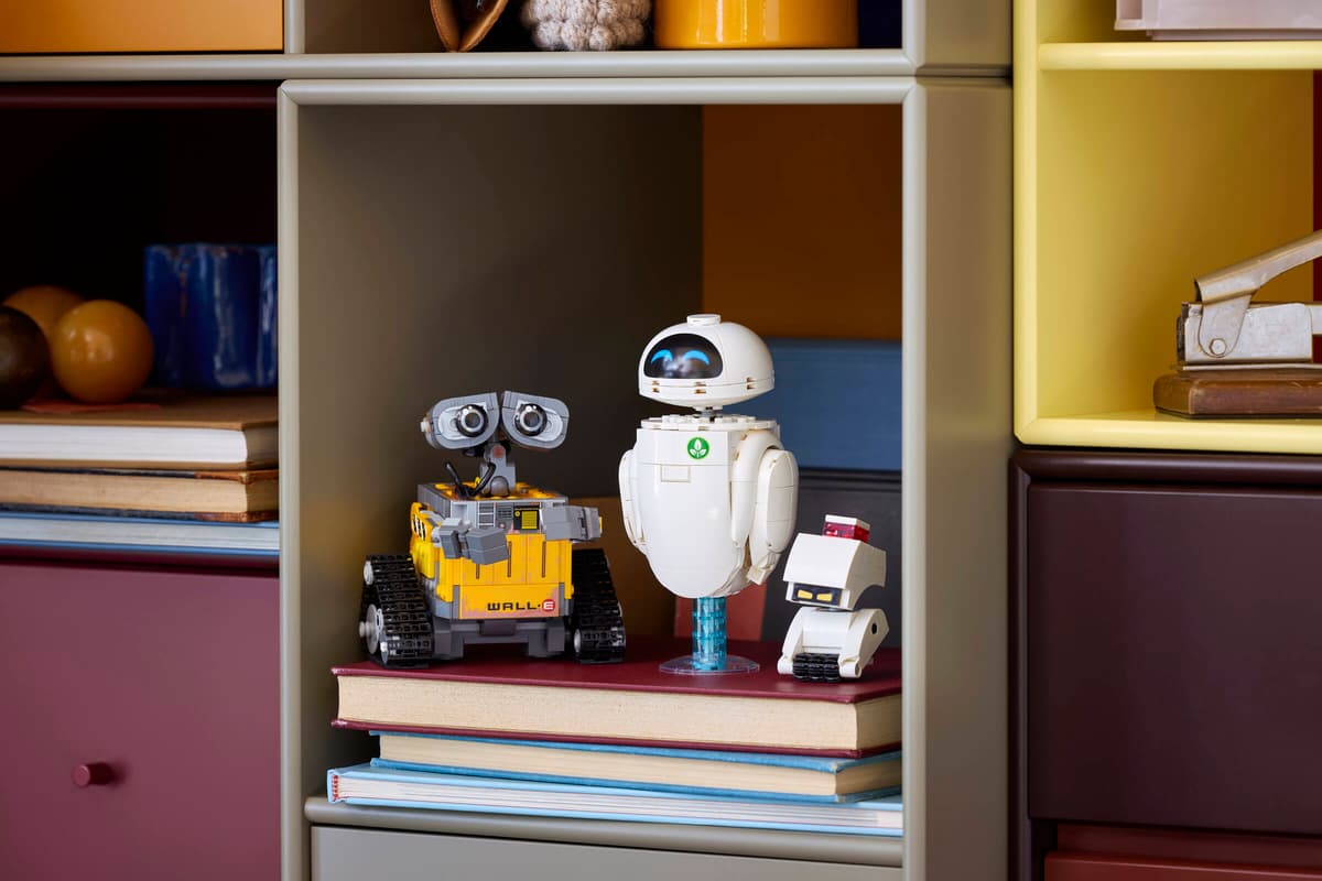 Lego43279 Lego WALL-E and EVE